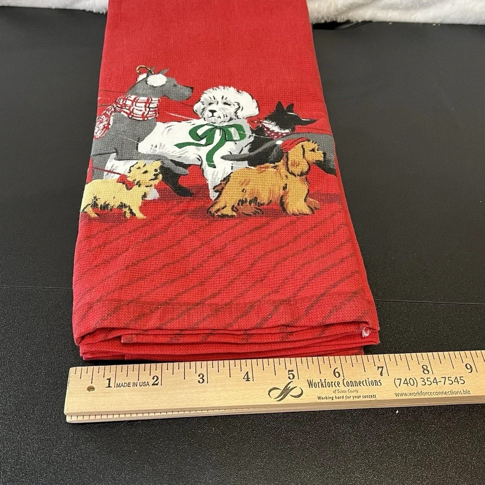 Christmas Kitchen Hand Towels Tea Towel Dog Red Assorted Dogs New w/ Flaw Lot 2